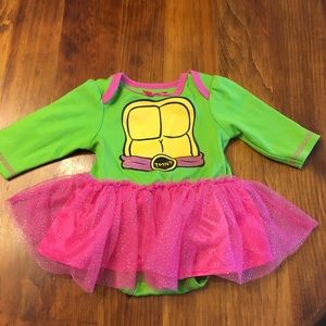 Baby girl ninja turtle onesie 0-3mo